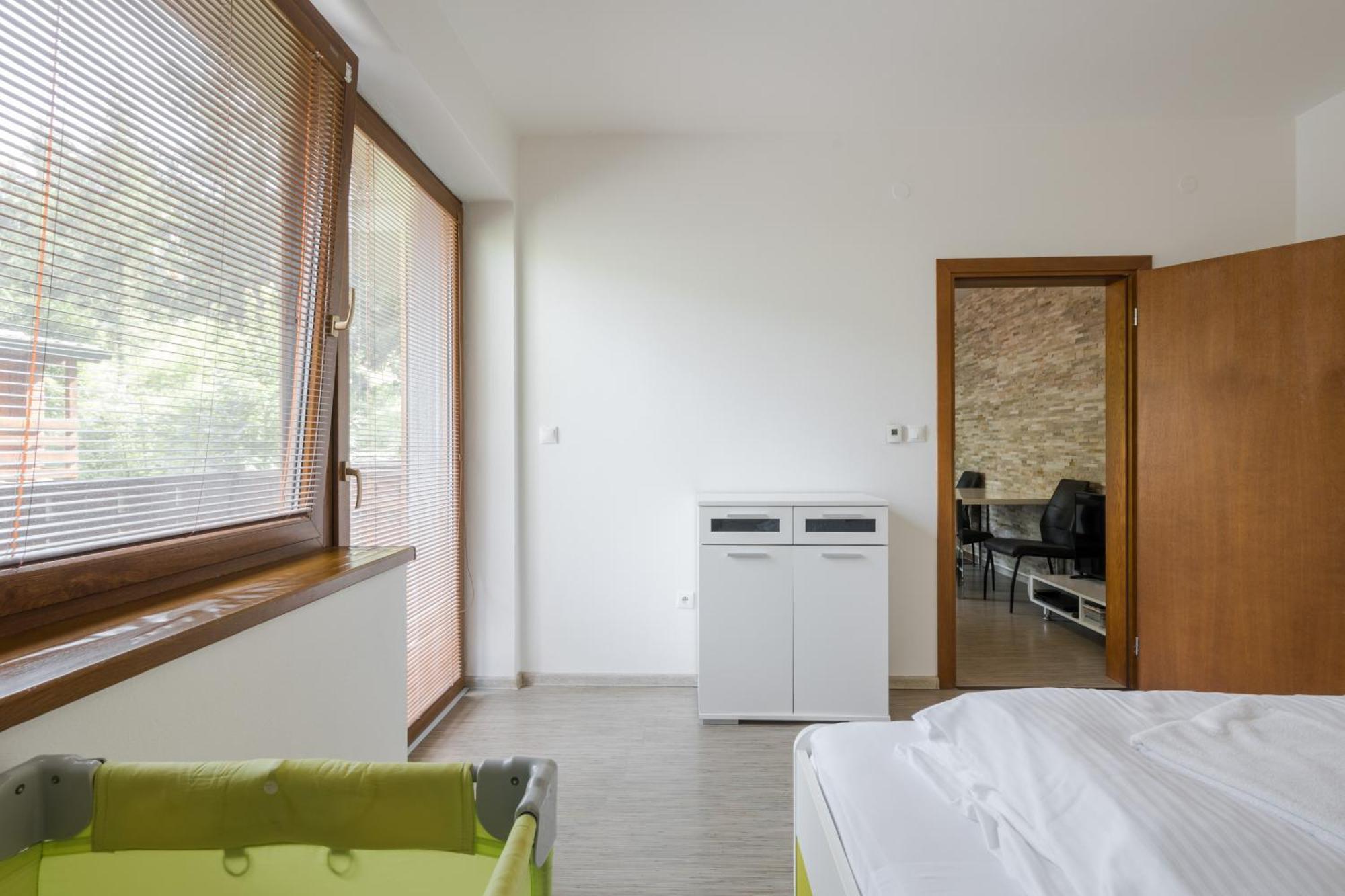 Fatrapark 2 Apartment 214 In Hrabovo With Bike Storage Ruzomberok Bagian luar foto